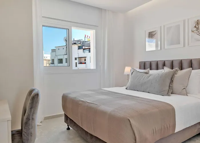 Phaedrus Living: Seaview Luxury Flat Limnaria 150 Lejlighed *